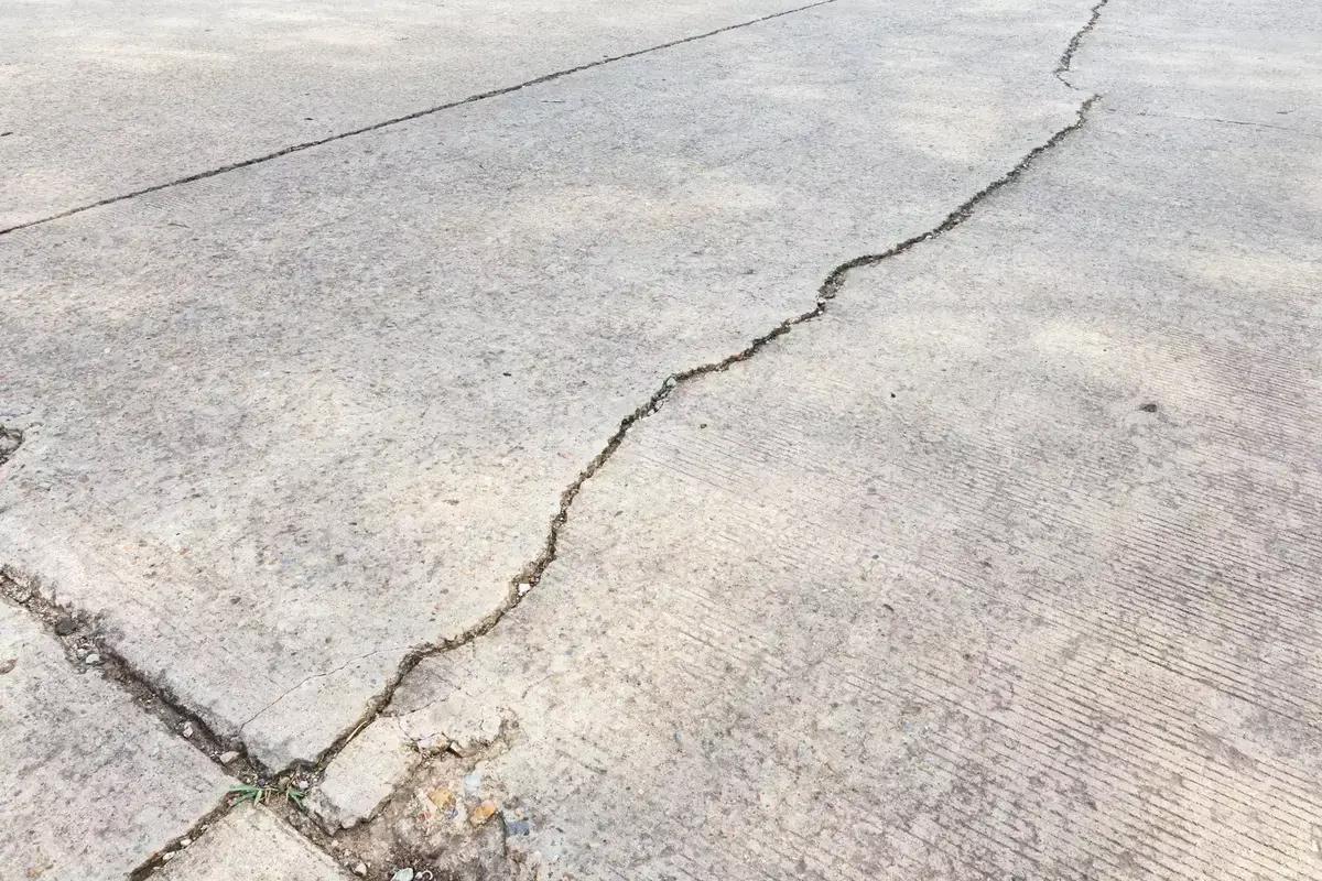 Concrete Cracks: What’s Normal and What’s Not?Post Image