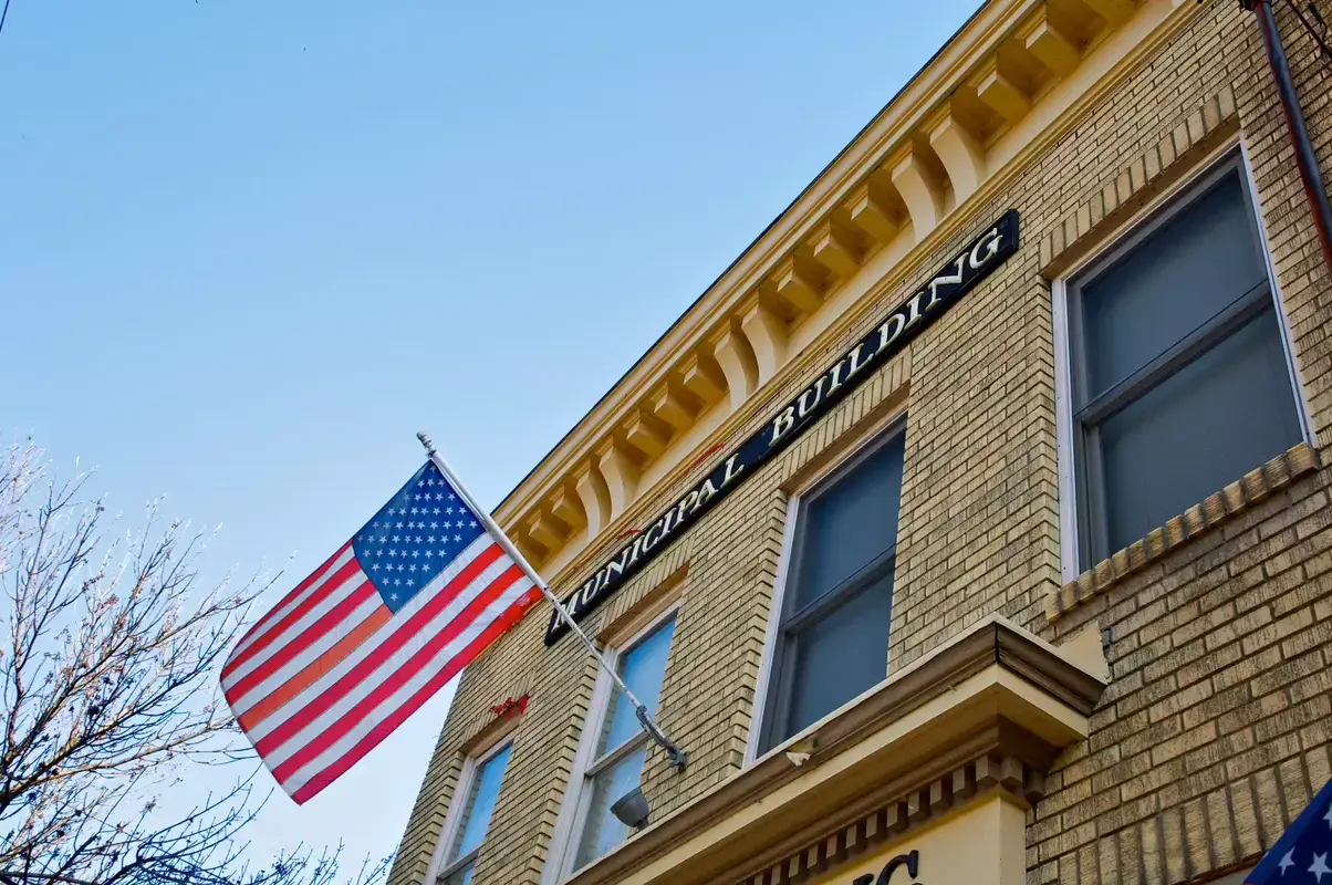 What to Look for in a Municipal Roofing Contractor: A Guide for City Officials