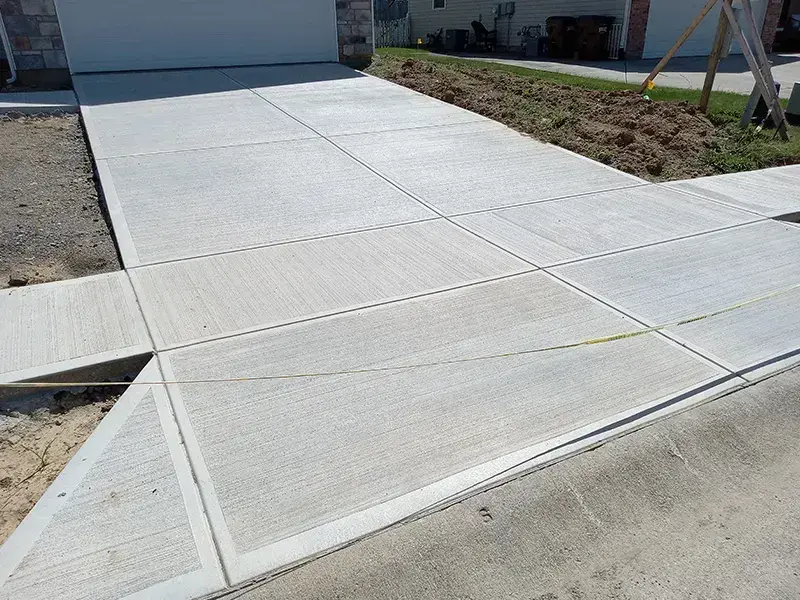 residential concrete driveway