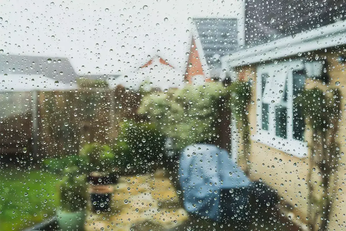 How Spring Weather Affects Your Roof: Seasonal Maintenance Tips
